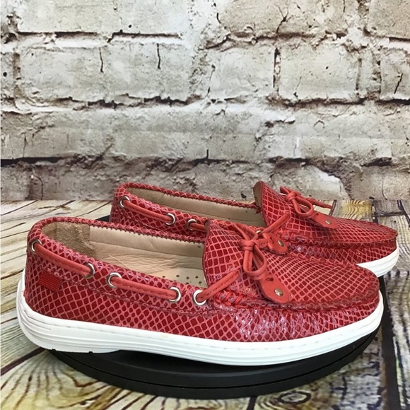 Marc Joseph New York Kids Red Snake Print Tassel Bow Dress Loafers Size 12 T - Picture 8 of 8